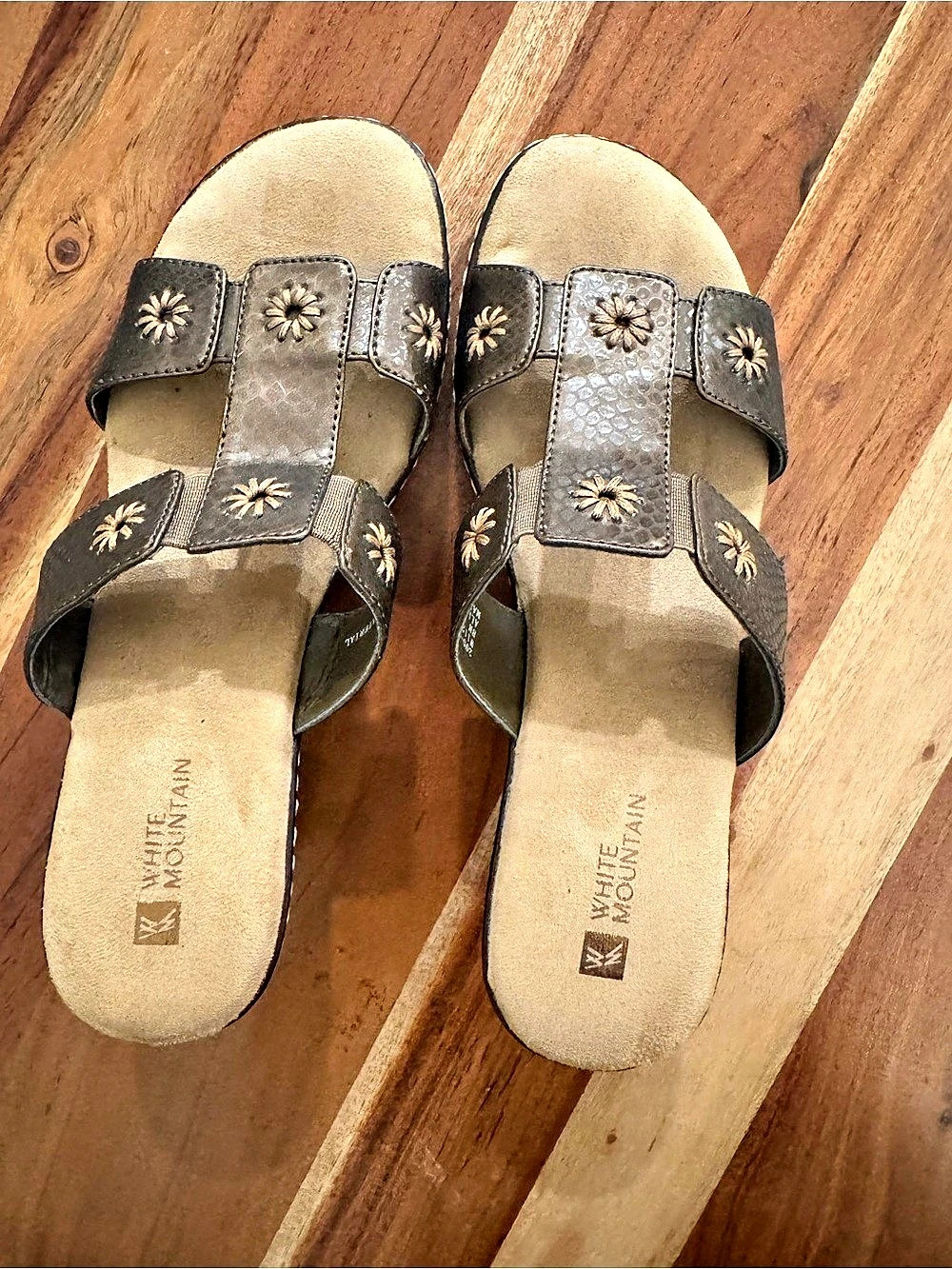 White Mountain Brown Wedge Sandals